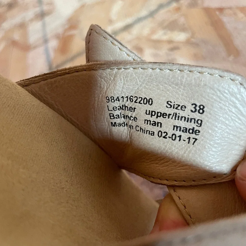 Dansko Slide Sandals Women 38 Taupe Metallic Leather Double Buckle Wedge